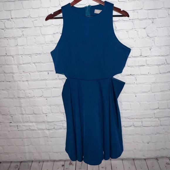 BRAND NWT Belongsci Blue Sleeveless Dress size XL - Picture 4 of 12